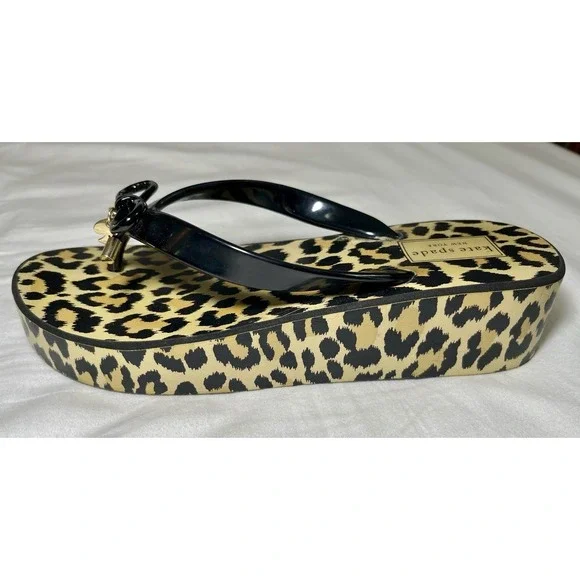 KATE SPADE Leopard Flip Flops Platform Sandal Black Bow Womens 7M New Logo Charm - Picture 5 of 9